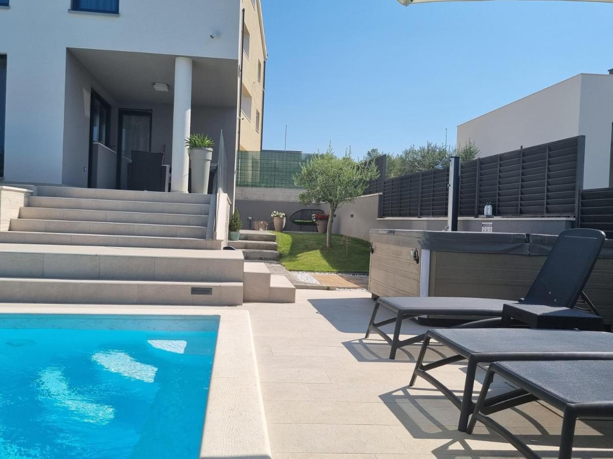 Villa Franica Zadar Exteriör bild